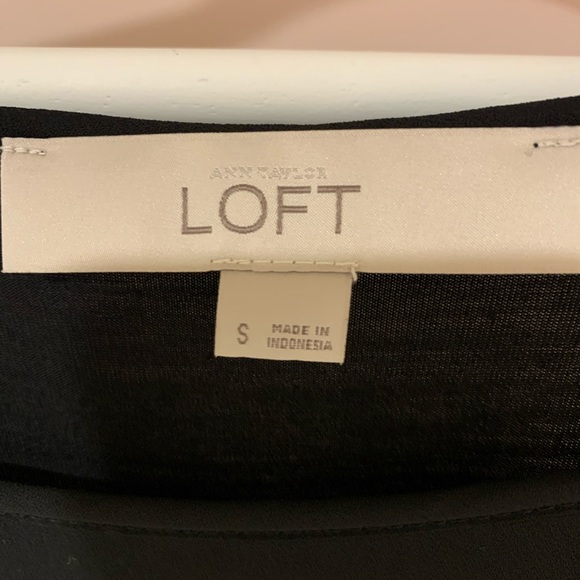 Loft black sleeveless top - Picture 3 of 4